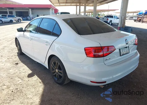 2015 Volkswagen Jetta 2.0L S z USA, uszkodzony, nr VIN 3VW2K7AJ7FM225618